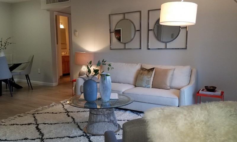 Hunters Glen Apartments - Photo 2 of 28