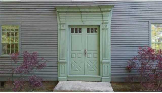 294 Jones Hollow Rd - Photo 2 of 6