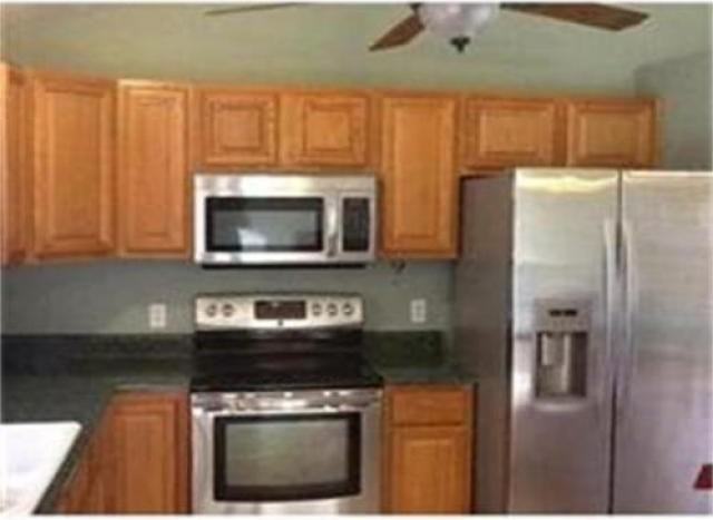 41 Wilbur St - Photo 2 of 2