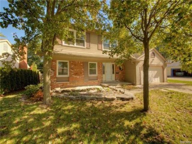 14160 Ellen Dr - Photo 2 of 6