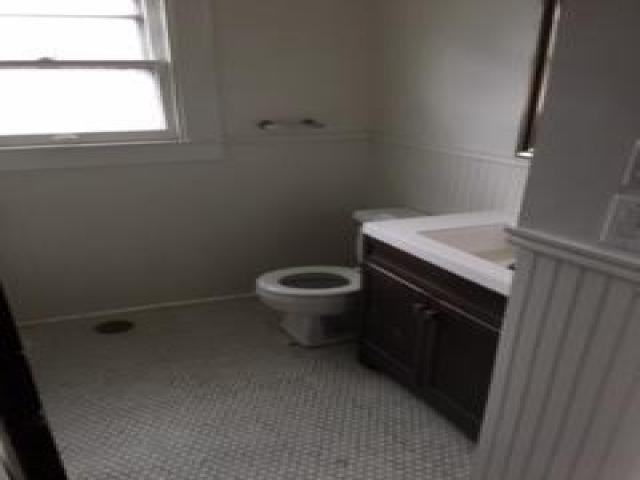 1924 Wrocklage Ave - Photo 3 of 6