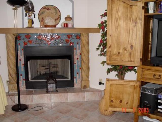 1045 40th St - Photo 2 of 5