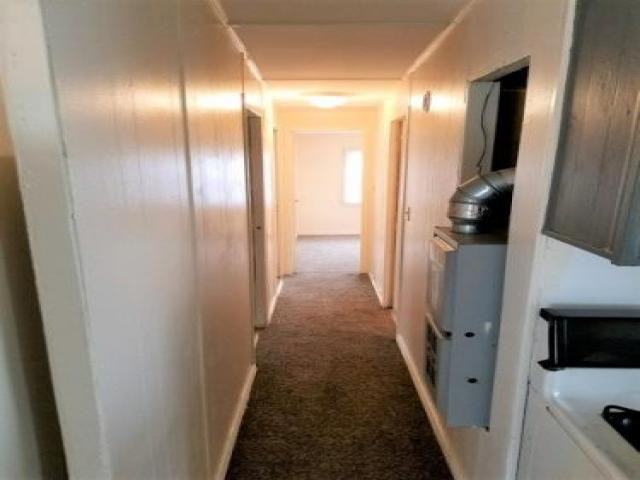 315 N Barclay St - Photo 2 of 6