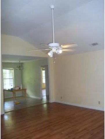 649 Sims Rd - Photo 2 of 6