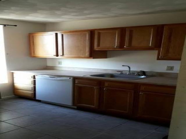 7 N 4th St - Photo 2 of 5