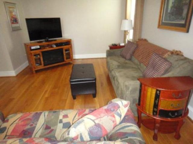 164 Park St SE - Photo 2 of 6