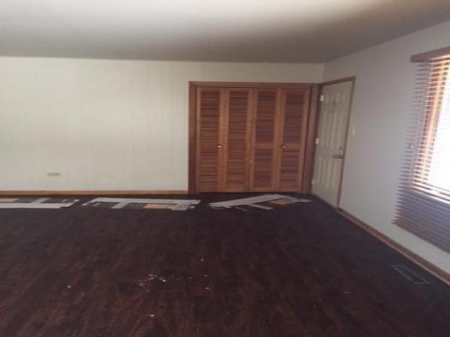 13439 E Circle Dr - Photo 3 of 6