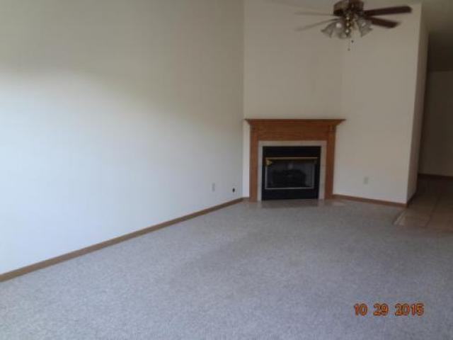 3246 Buckland Square - Photo 3 of 5