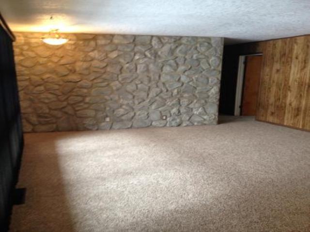 36 7th Dr - Photo 3 of 6