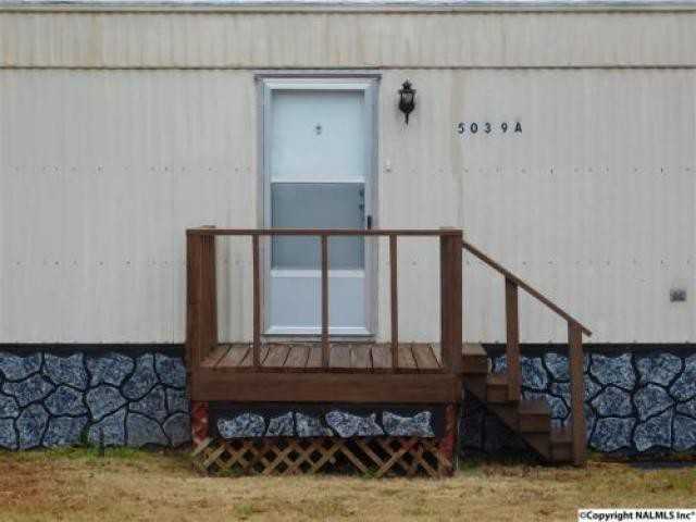 5039 Main Dr - Photo 2 of 6