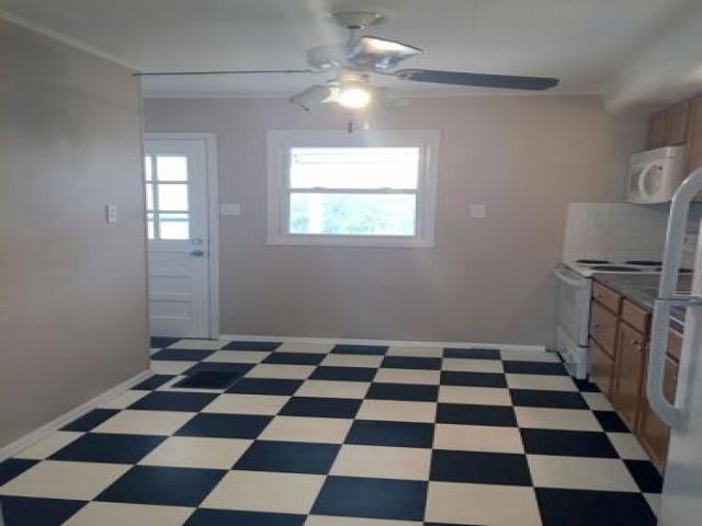 3926 Ashby Rd - Photo 2 of 6