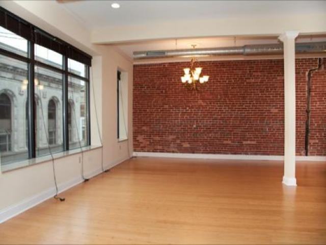 10 SE 3rd St - Photo 2 of 6