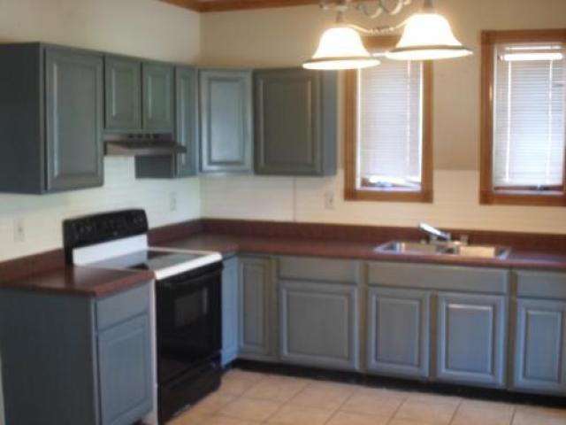 620 W American St - Photo 2 of 6