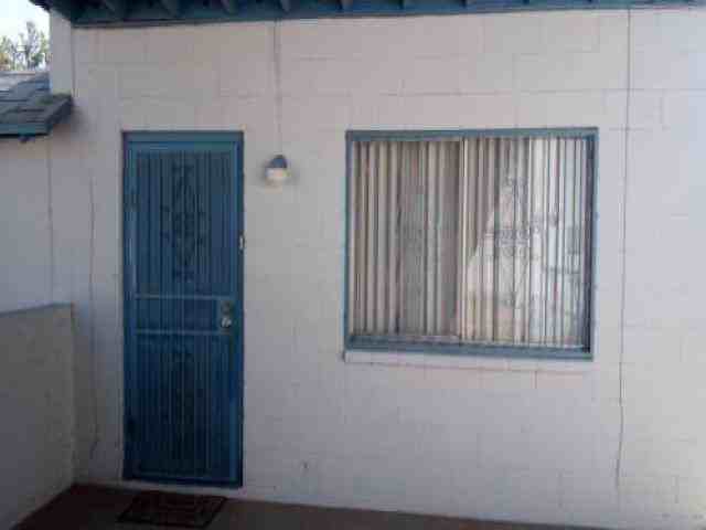 2908 Idalia Ave - Photo 2 of 6