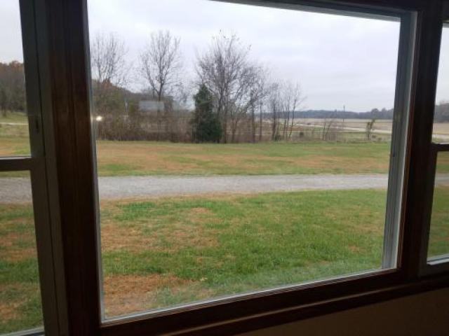 1858 US-59 - Photo 3 of 6