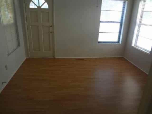 120 E 21st St - Photo 3 of 6