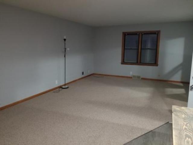 1104 N Polk Ave - Photo 2 of 4