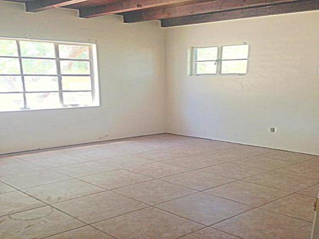 3005 E La Madera Dr - Photo 3 of 6