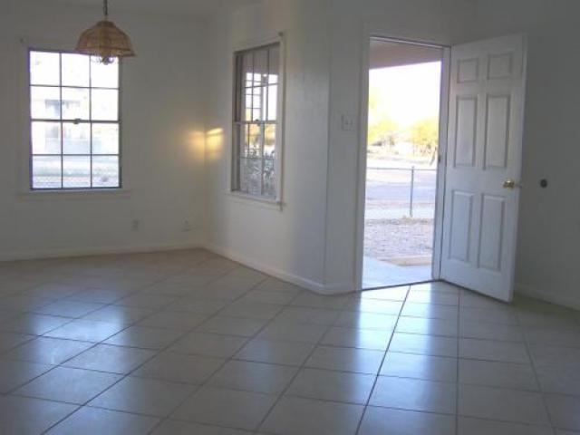 141 W 4th Ave - Photo 2 of 6