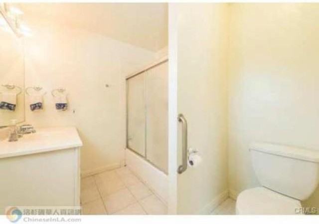 2882 Doolittle Ave - Photo 3 of 6