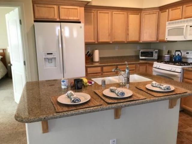 175 Stonegate Cir - Photo 3 of 6