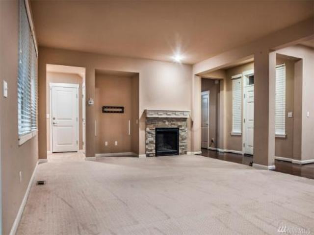 3732 219th Pl SE - Photo 3 of 6