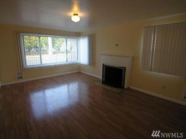 3268 84th St S - Photo 2 of 6