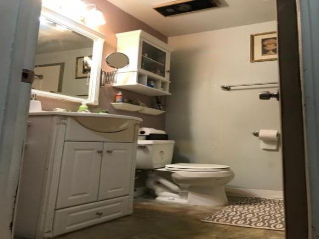 1112 NE Keyes Rd - Photo 3 of 6