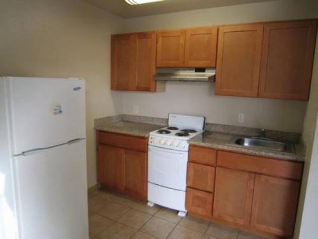 1921 Chanslor Ave - Photo 3 of 6