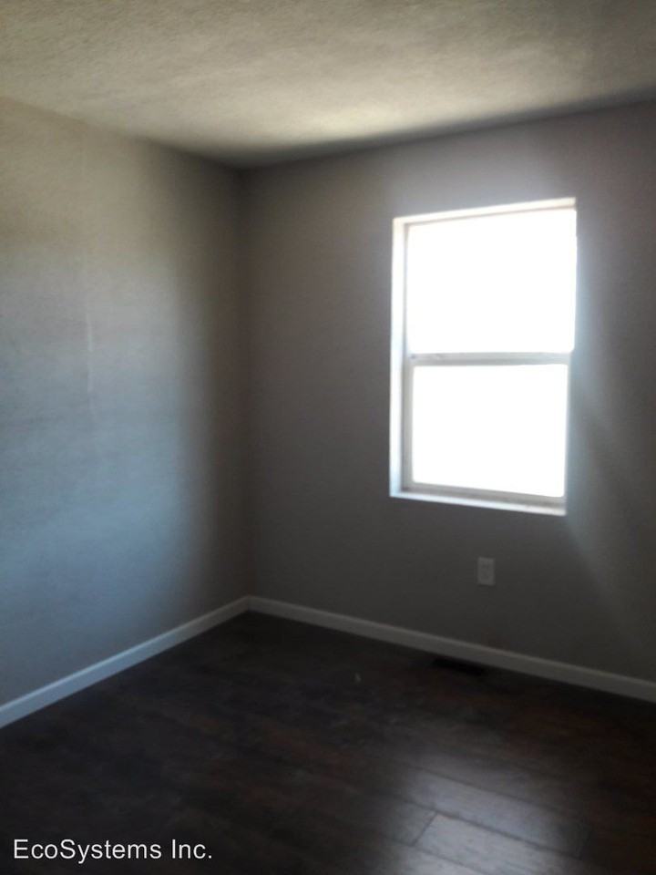 4720 St Paul Ct - Photo 2 of 22