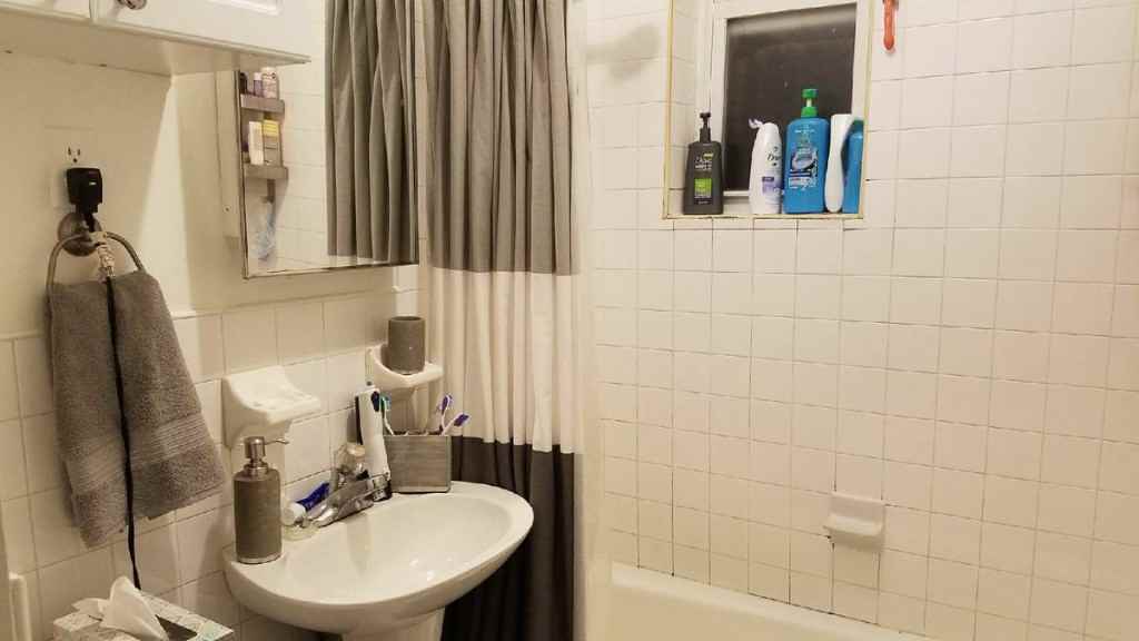 2314 63rd St #1 - Photo 3 of 10