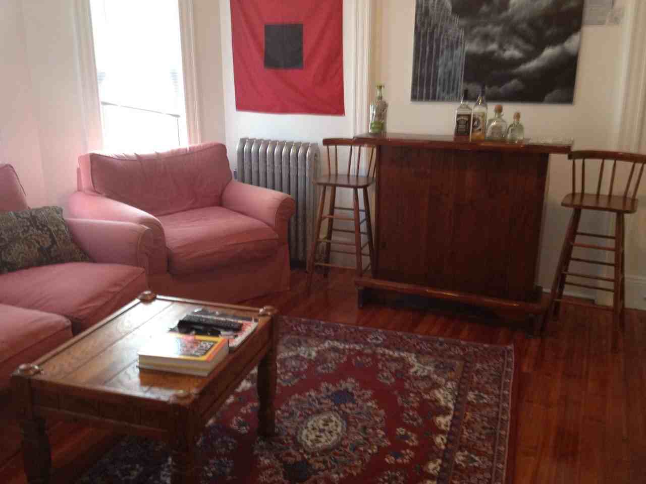 162 Kelton Street - Photo 3 of 7