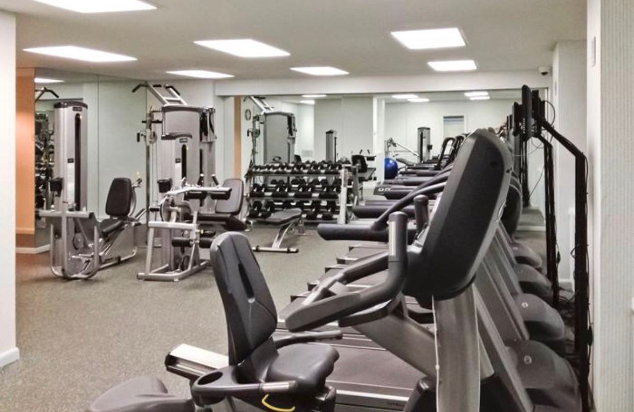 HUGE Flex 3 BED&NO FEE & NO FEE - Photo 6 of 10