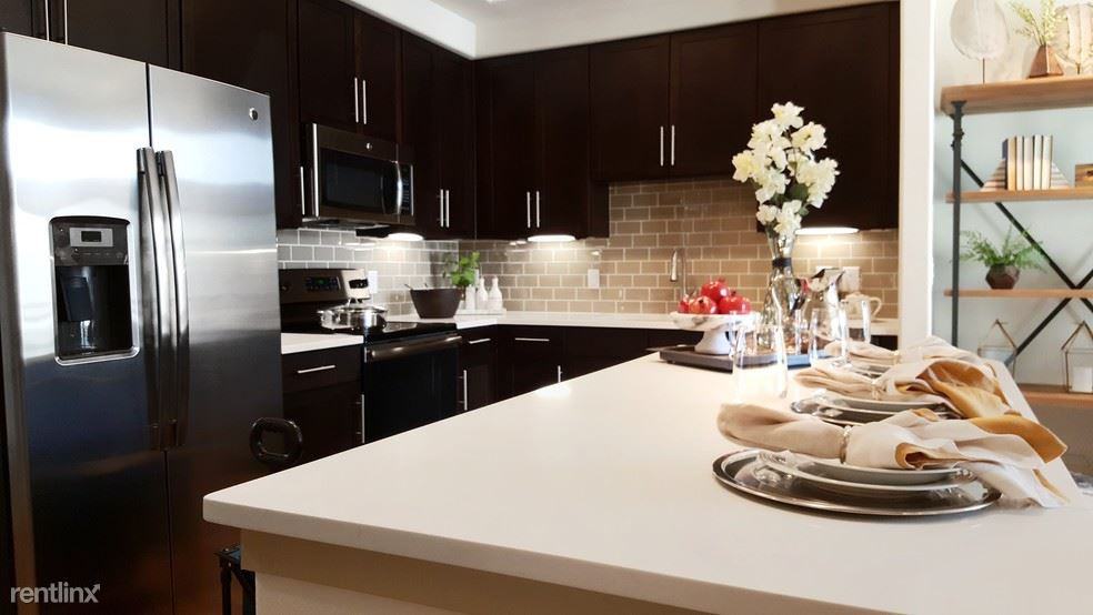 4966 Houston - Photo 2 of 6