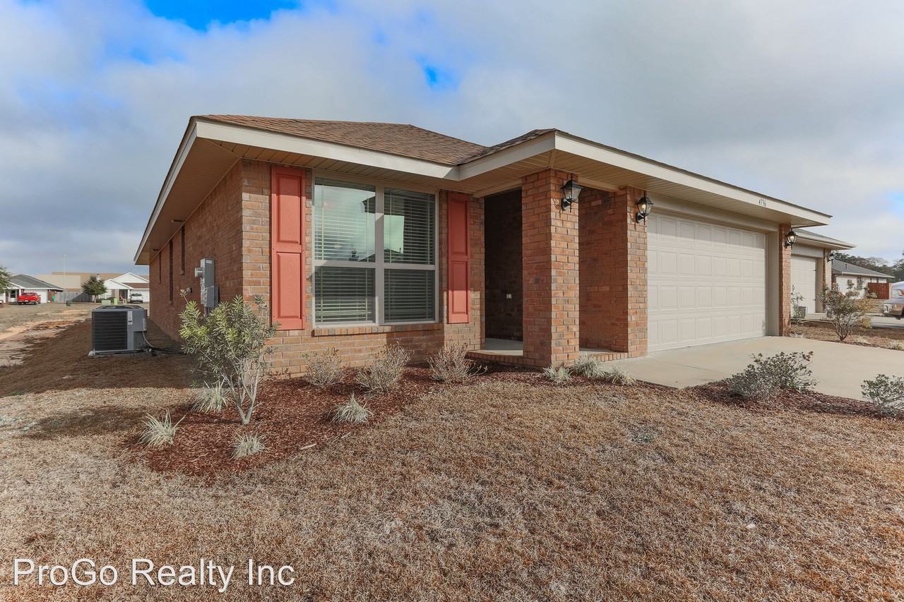 4736 Frances St - Photo 2 of 25