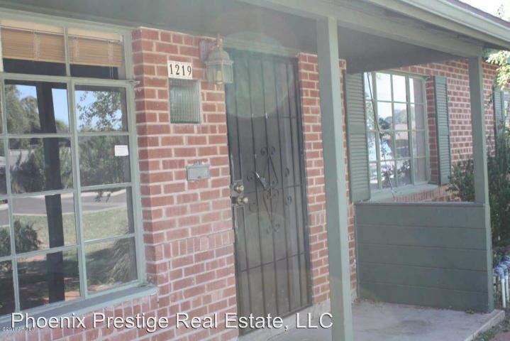 1219 W San Miguel Ave - Photo 2 of 10