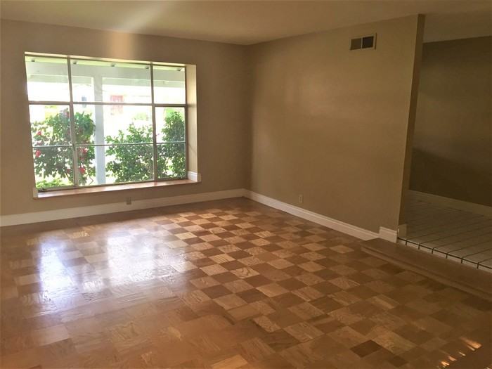 3712 Northpark Ct - Photo 3 of 23