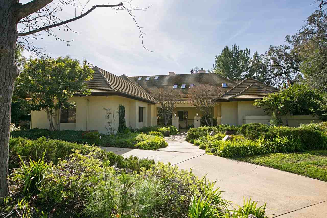 6215 Camino Del Pajaro - Photo 2 of 12