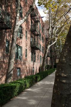 Sunnyside Garden Apartments 5101 Thirty Ninth Avenue New York