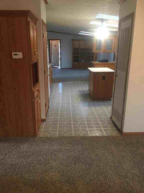 2527 Ryan Rd - Photo 3 of 12