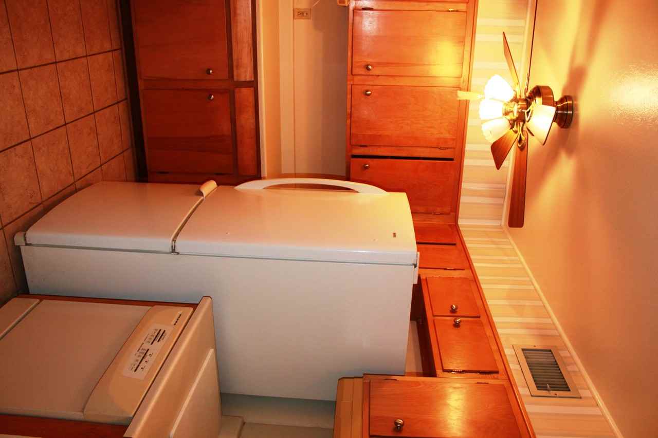 204 S Everts St - Photo 3 of 25