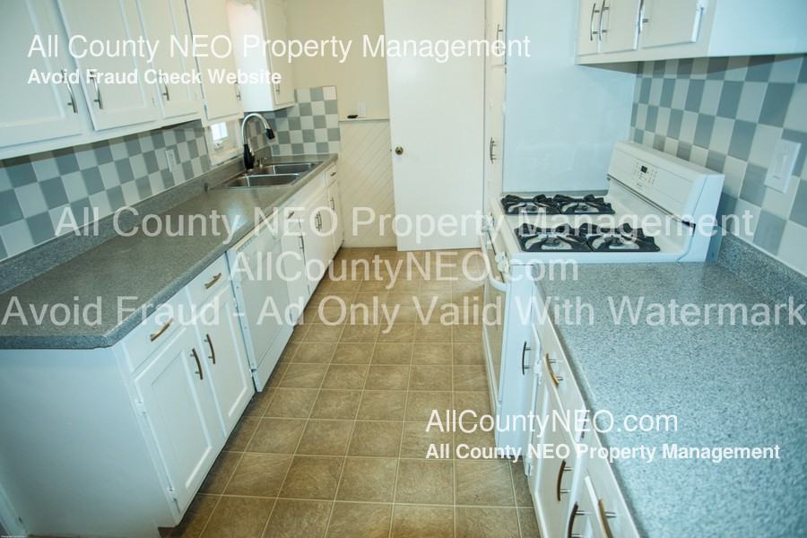 16309 Shelby Dr #44142 - Photo 2 of 14
