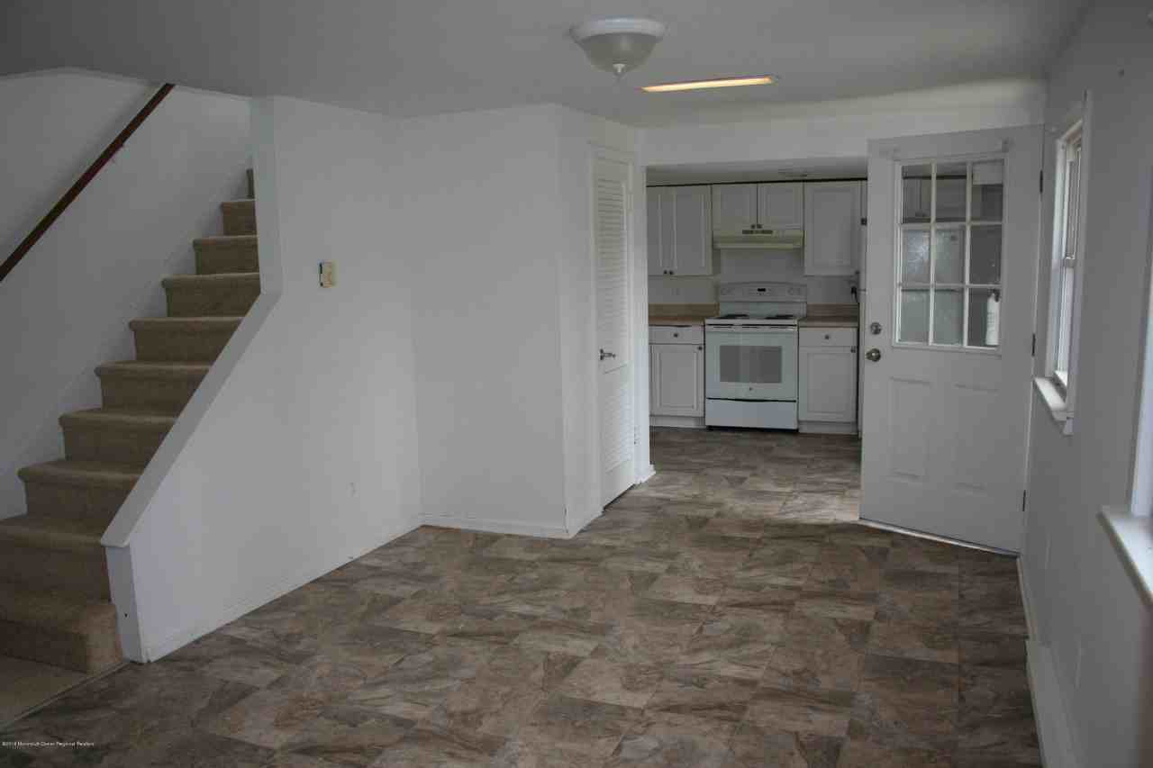 5213 NJ-33 - Photo 3 of 5