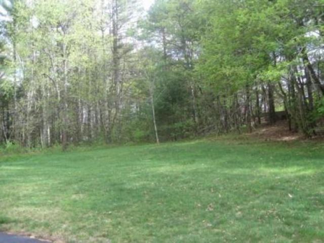 901 Plymouth St - Photo 2 of 6