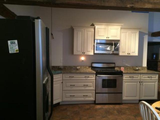 156 Hampstead St - Photo 3 of 6