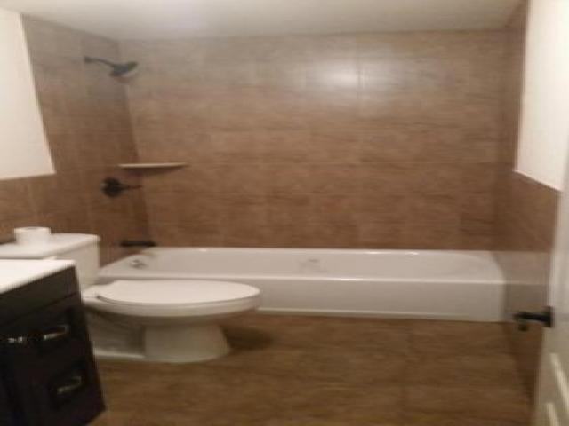 81 Archwood Ave - Photo 3 of 4