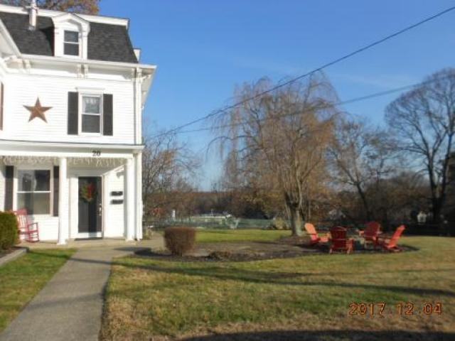 20 Miles St - Photo 2 of 6