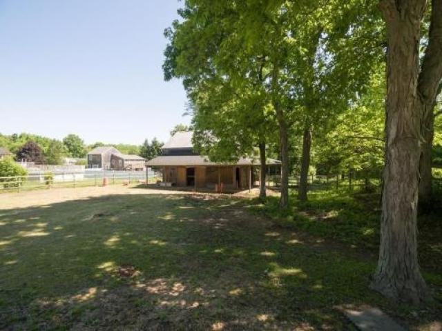 968 Plymouth St - Photo 2 of 6