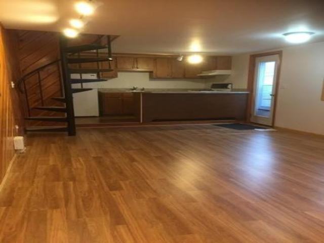 11 Holly St - Photo 2 of 6