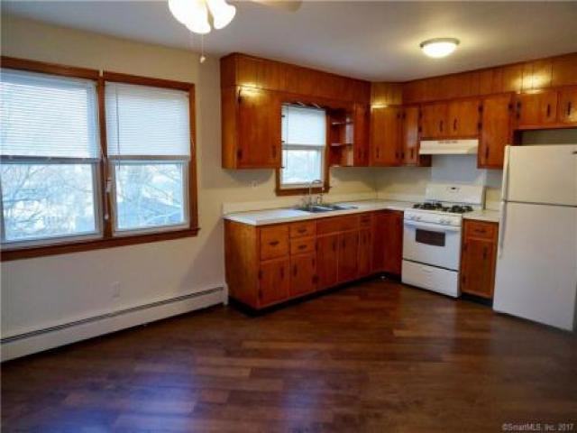 41 Huntington Rd - Photo 2 of 6